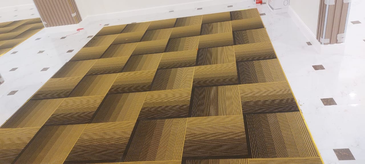 قالین ٹائلز