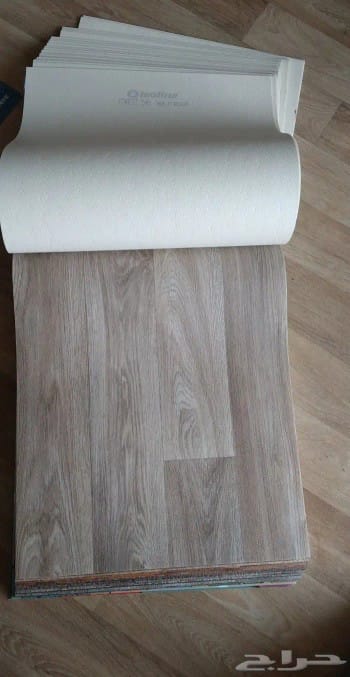 ورق أرضيات خشبي