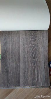 ورق جدران خشبي