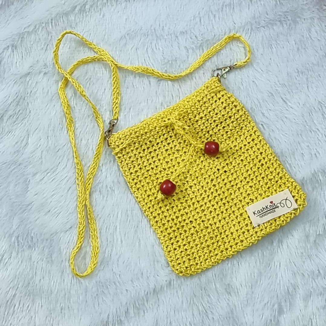 Handmade PaperRafia Sling Bag