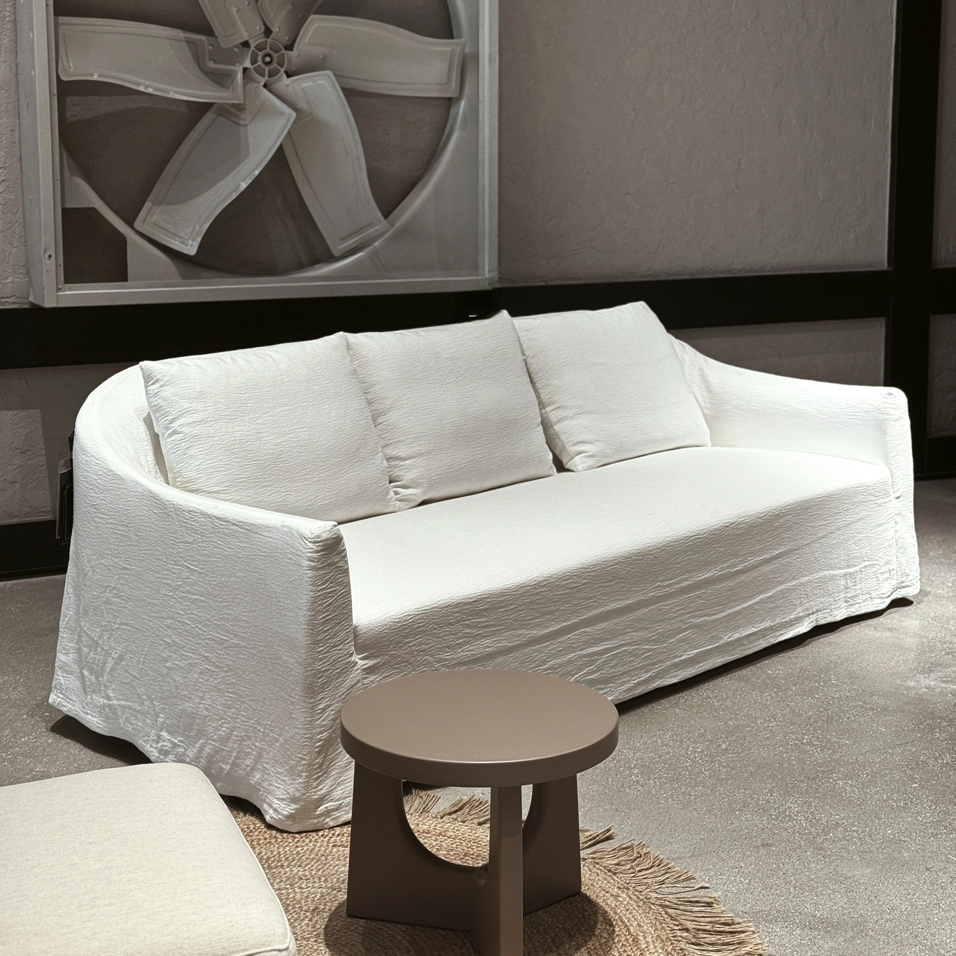 Lyon Modern White Linen Slipcover Sofa Set: 3 Seater