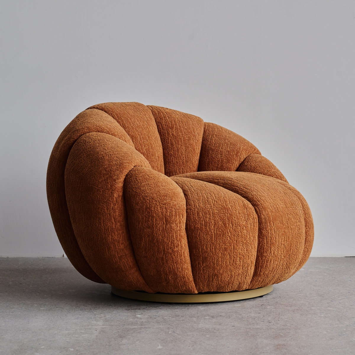 AC109 Pumpkin Armchair
