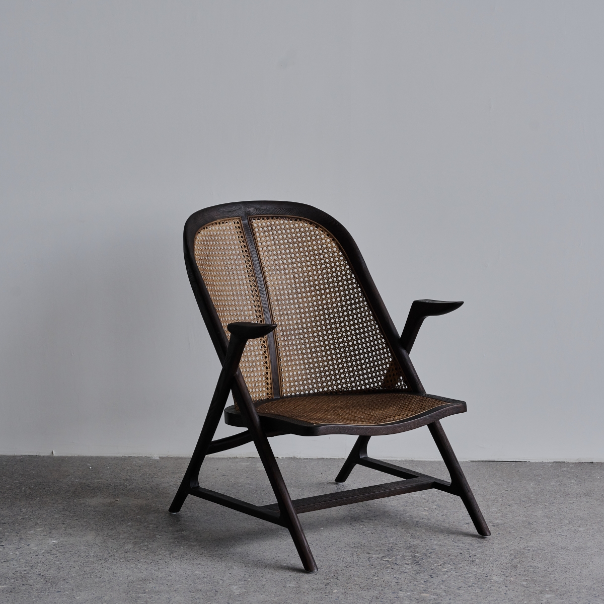 AC126 Armchair