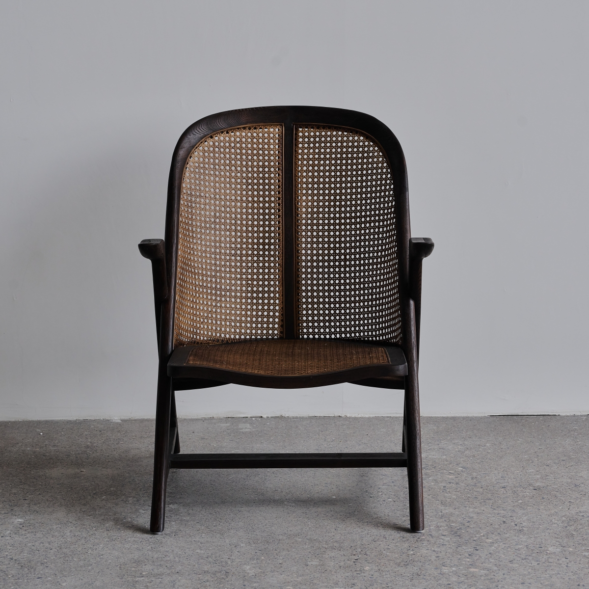 AC126 Armchair
