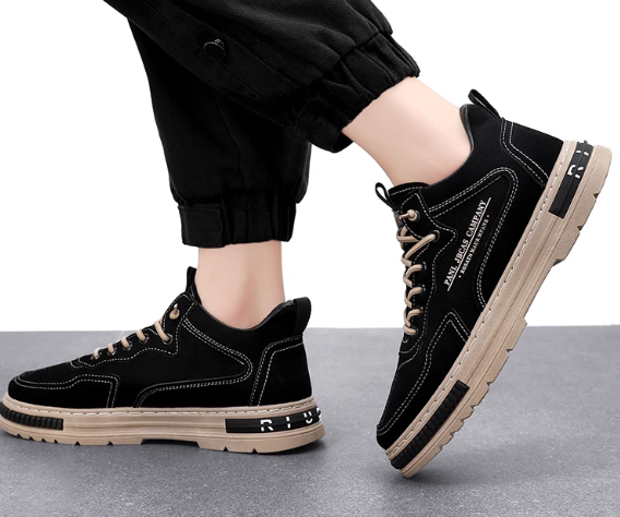 Men's Casual Black Sneakers