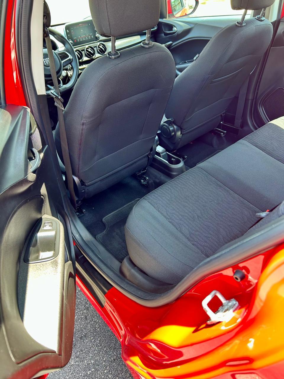 Fiat Cronos Driver 1.3