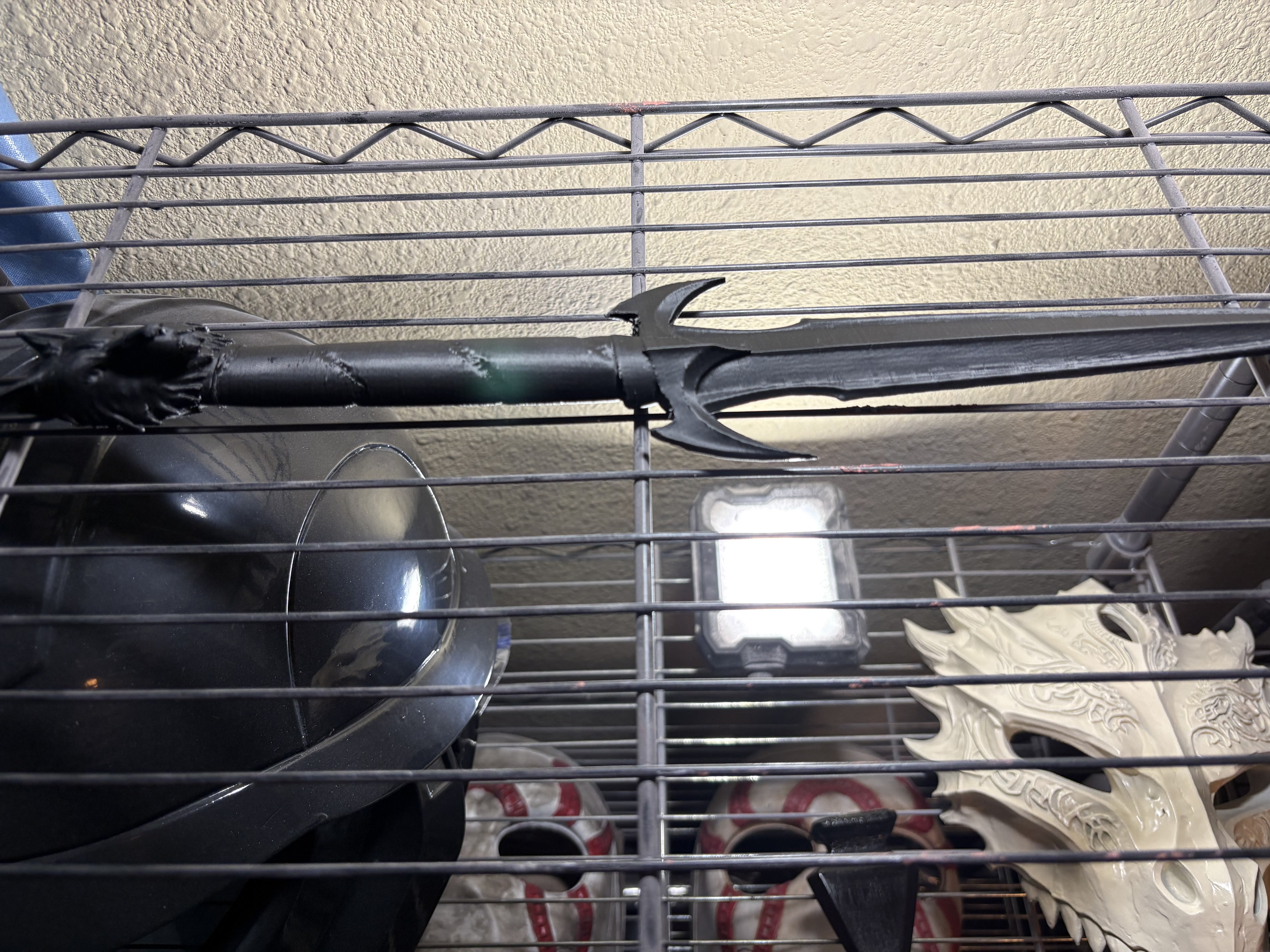 3D Printed D.I.Y Cosplay Wolf Dagger