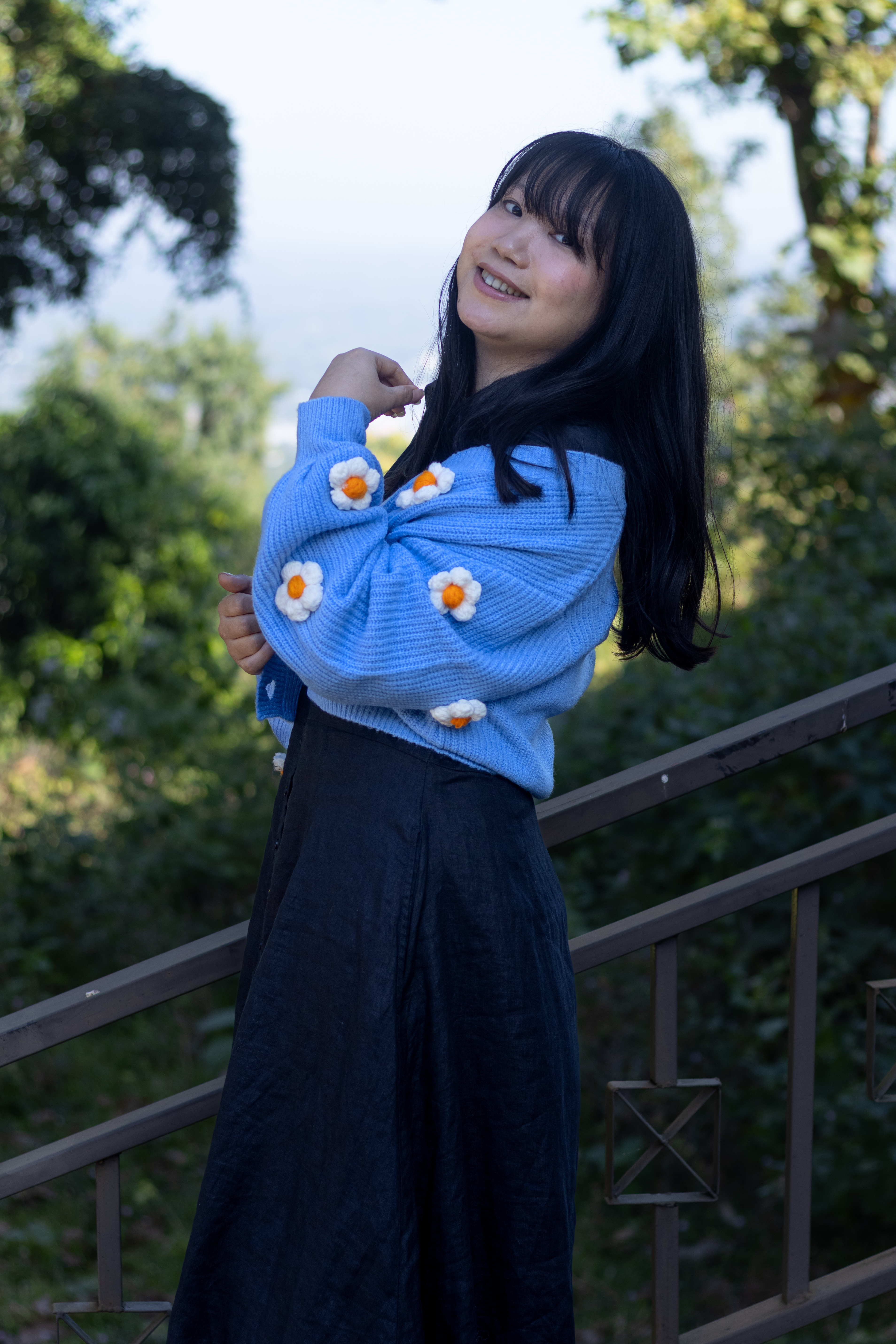 Cropped-top Flower Cardigan