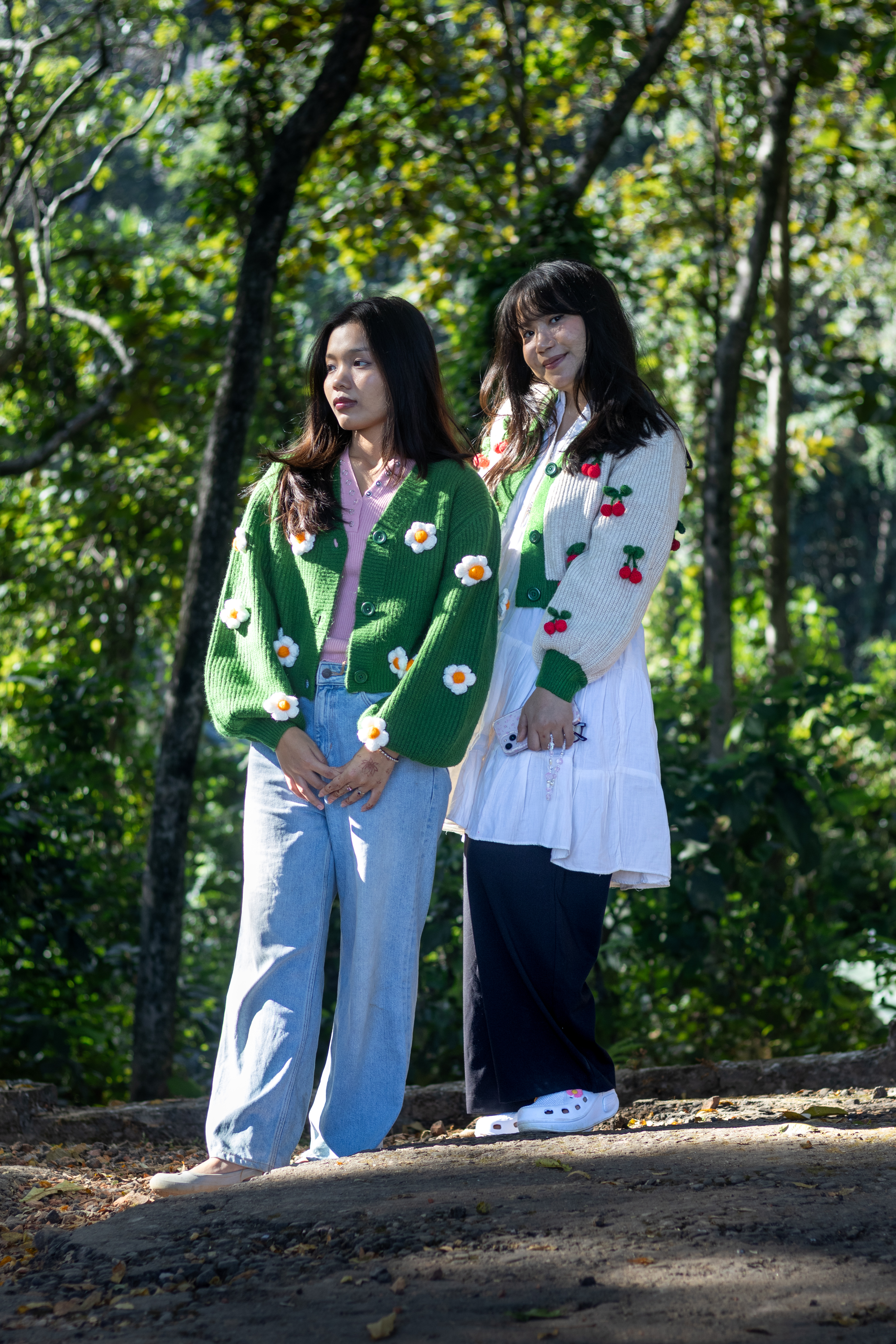 Cropped-top Flower Cardigan