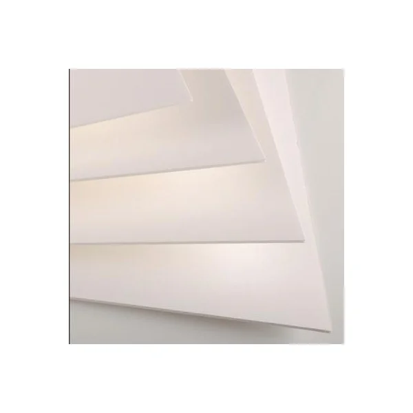 Carton mousse 0.3 / 100x140 blanc