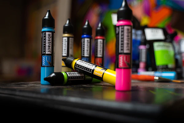 Abstract 3D liner 27ml Iridescent Or