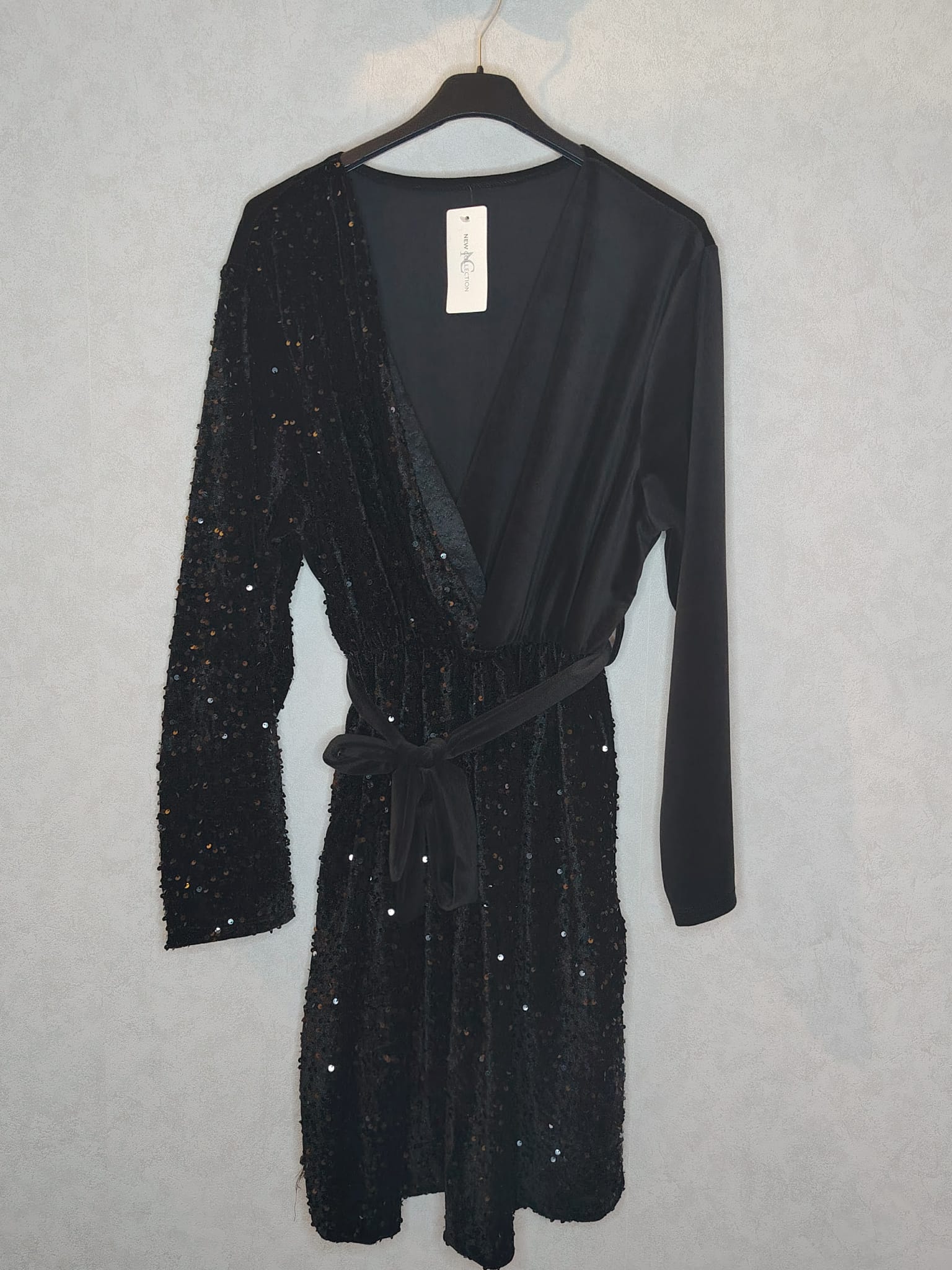 robe velours sequins