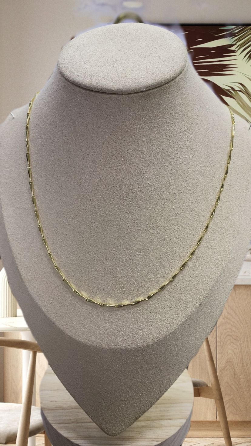 Cadena Figaro Triangular 1mm.