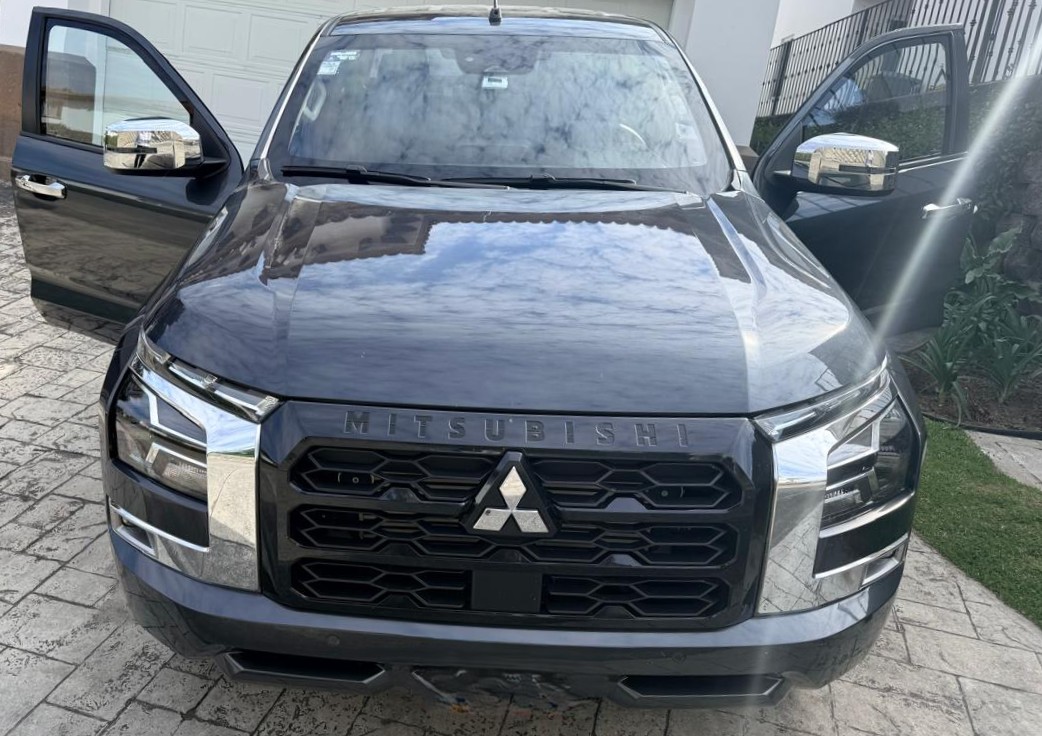 MTSUBISHI LS200 TURBO DIESEL 2025 Nivel 3 PLUS