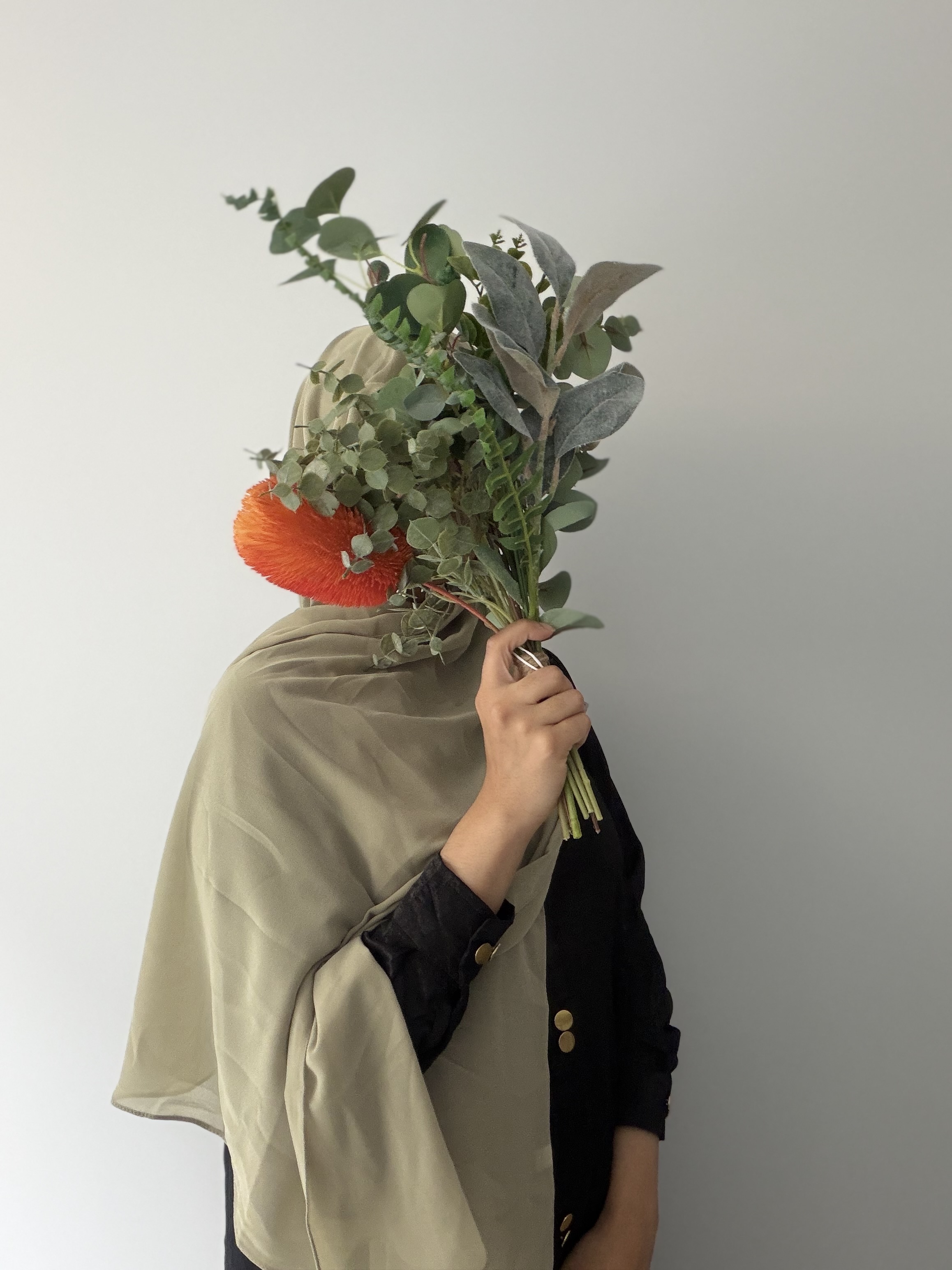 Olive Green Instant Chiffon with inbuilt magnets