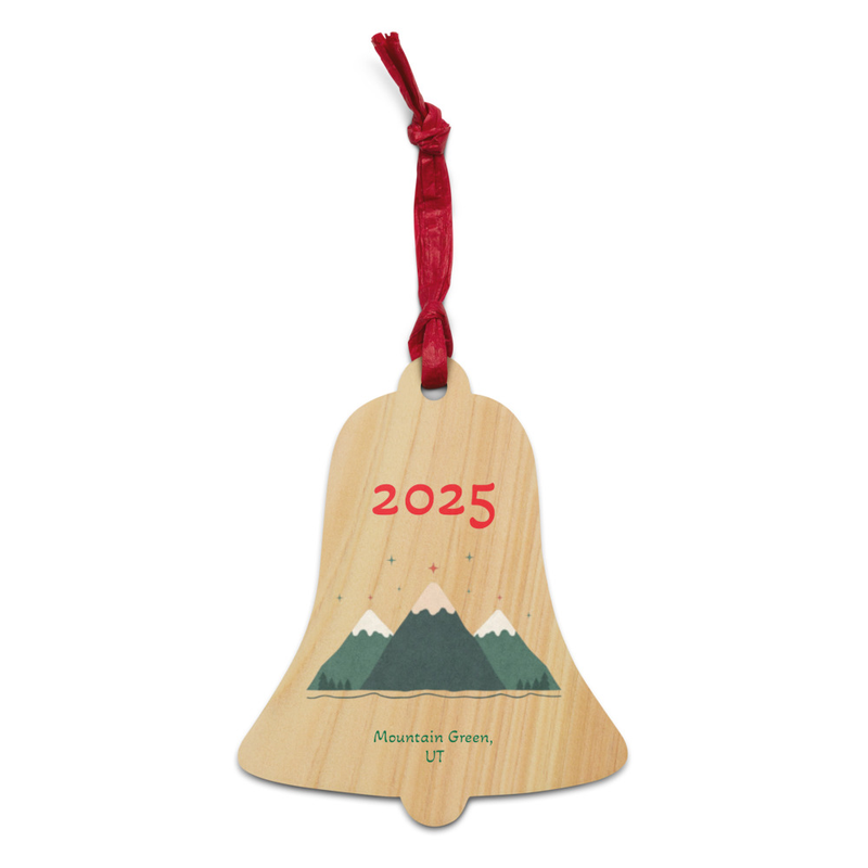 Mountain Green 2025 Wooden Ornament