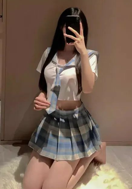 Uniforme scolastica innocente in stile giapponese a quadri