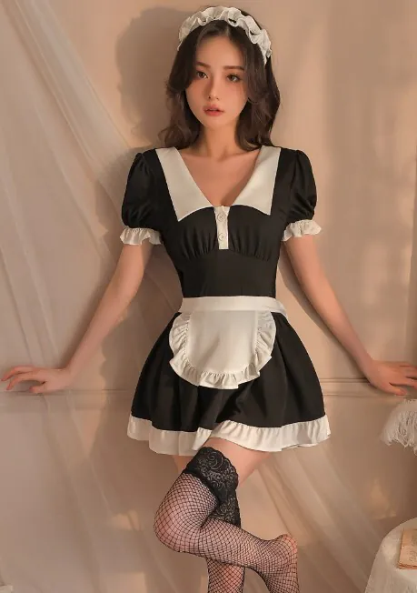 vestito carino da cameriera