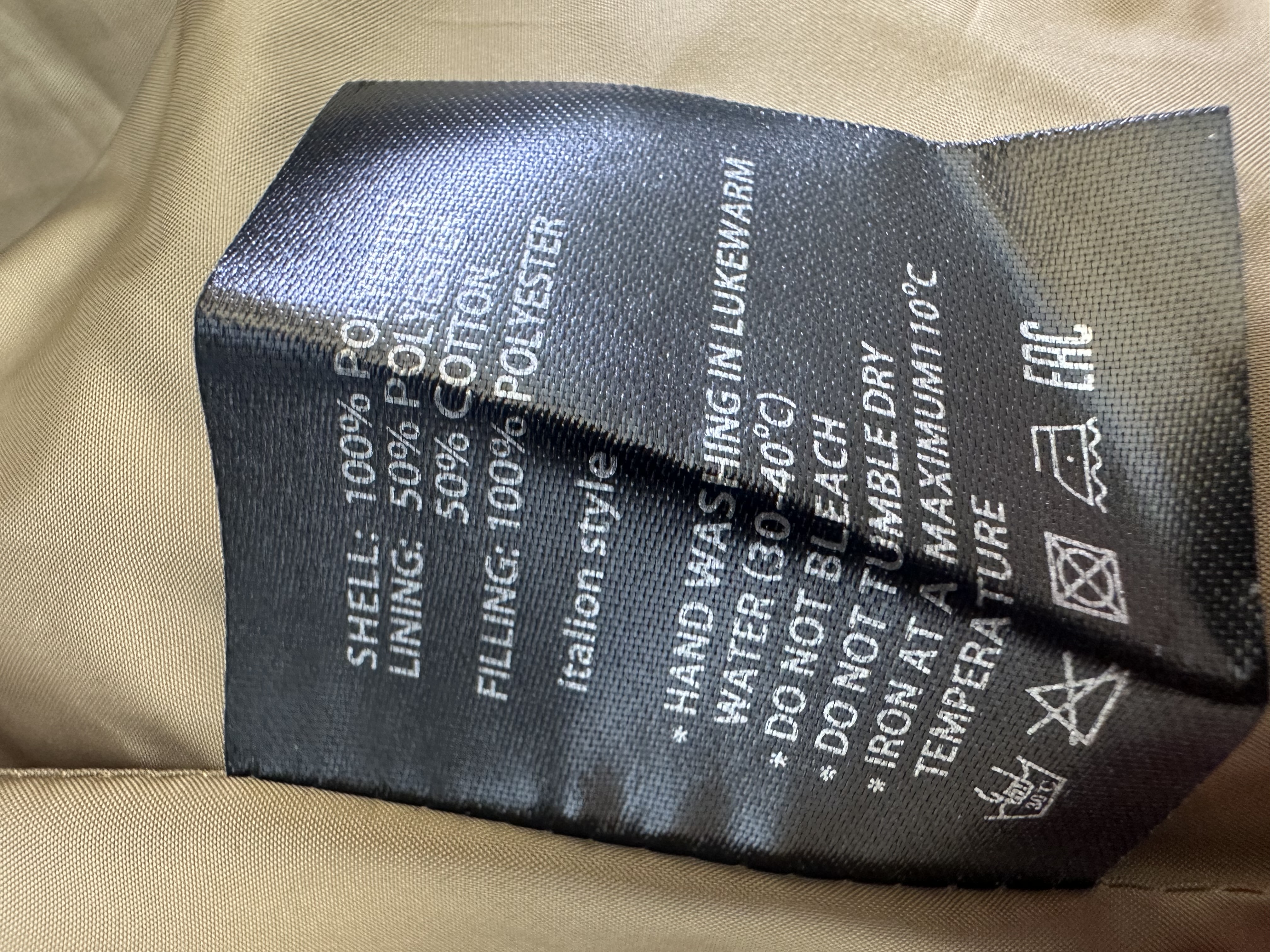 5XL Žalia blizgi striukė