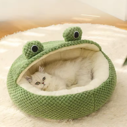 Frog-shaped pet bed