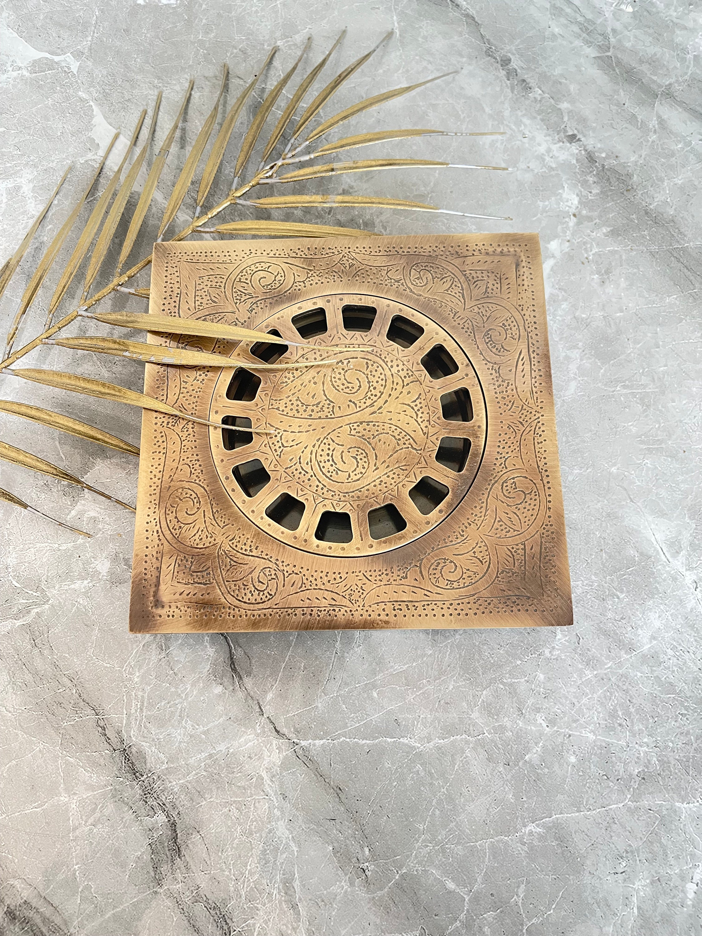 Artisanal Brass Shower Drain with Light Bronze Finish – Exquisite Moroccan Craftsmanship