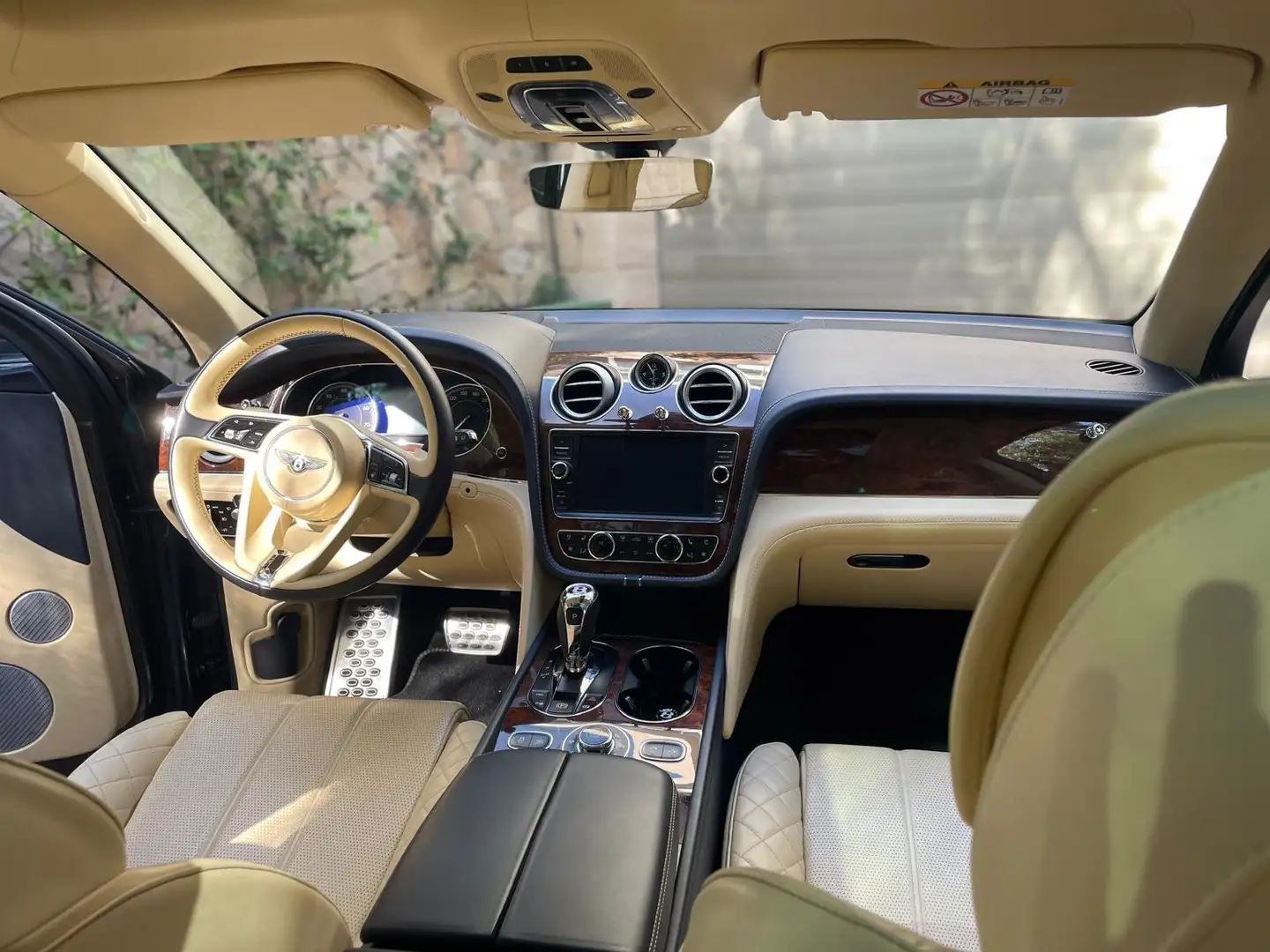 Bentley Bentayga 6.0