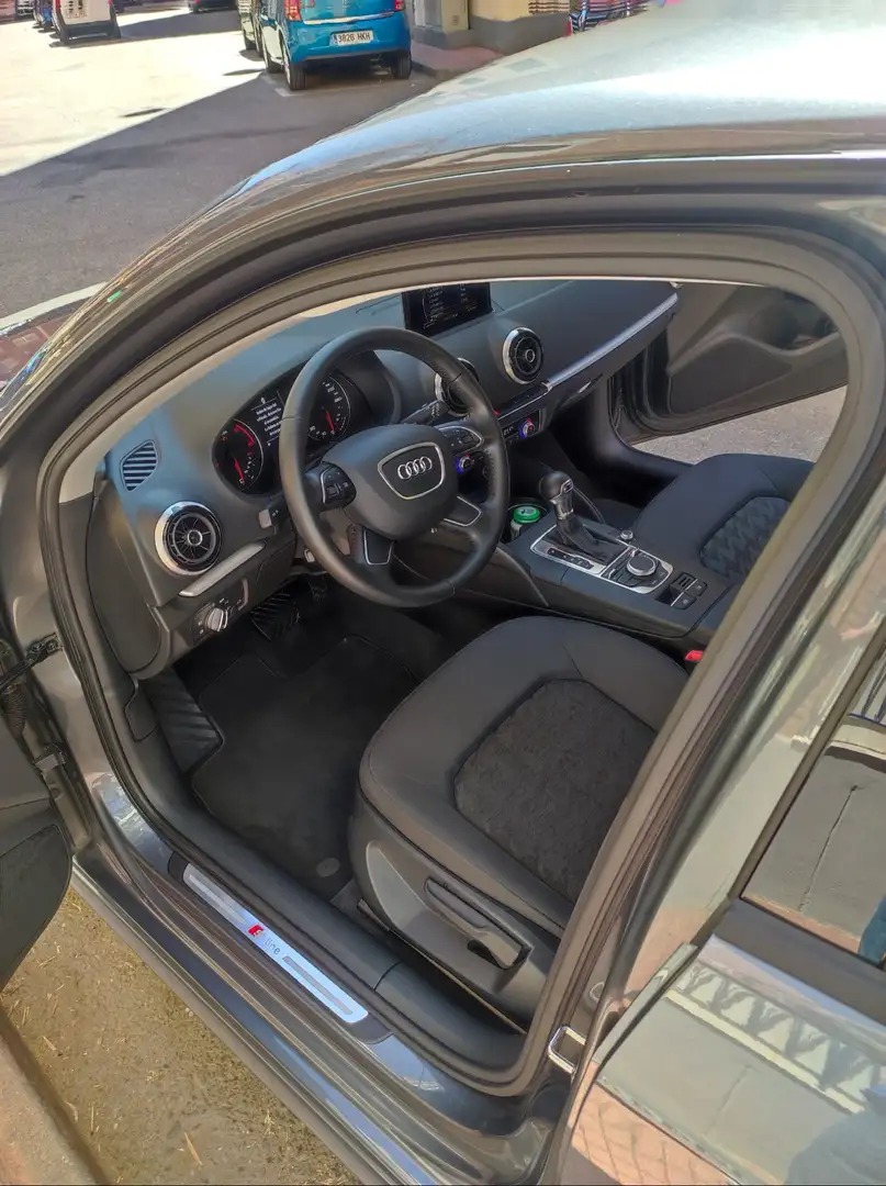 Audi A3 Sportback S-line automático