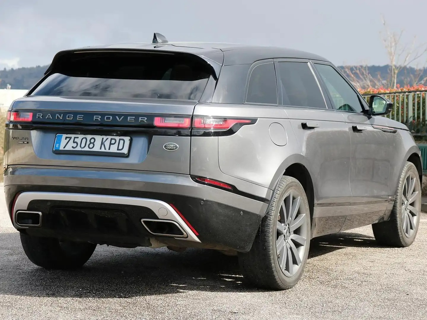 Land Rover Range Rover Velar 3.0D R-Dynamic Base 4WD