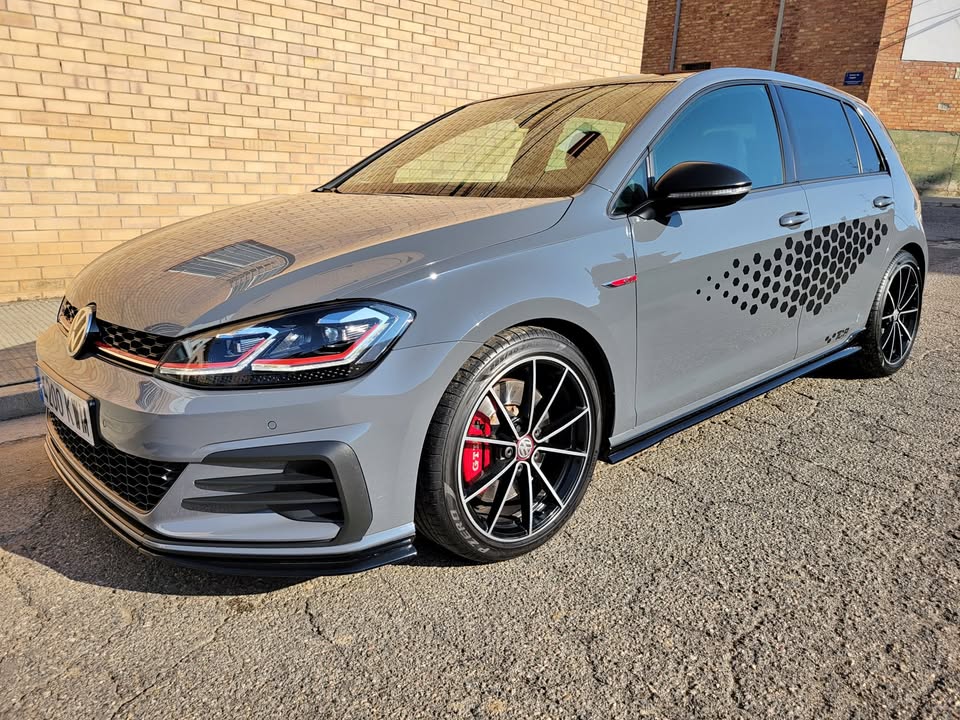 Volkswagen Golf GTI TCR 2.0 TSI