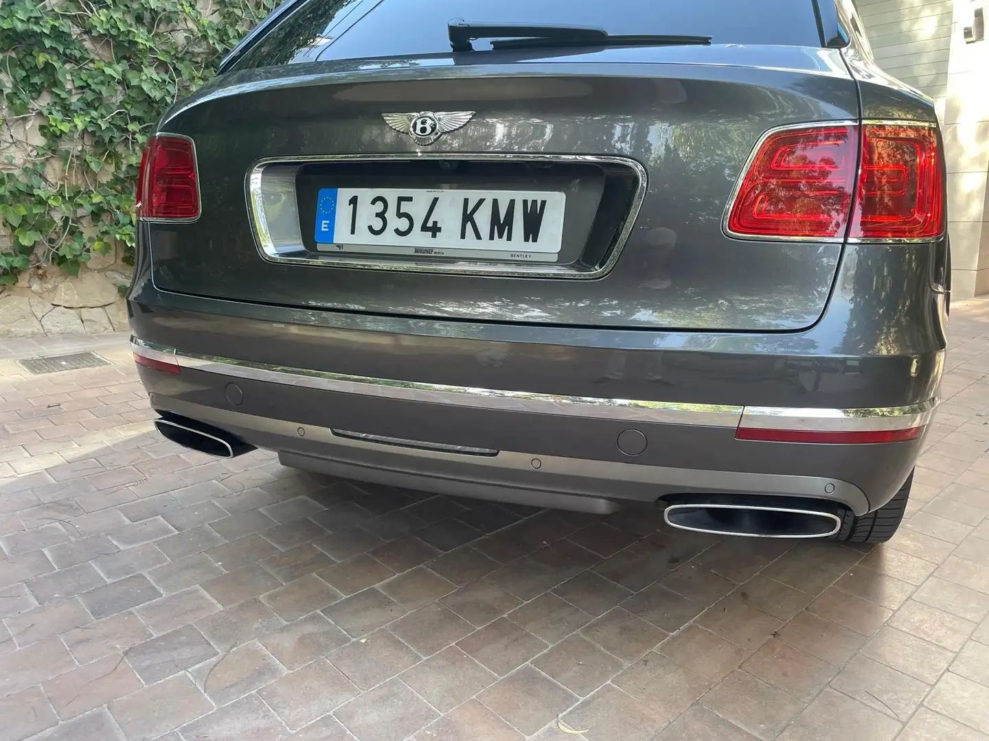 Bentley Bentayga 6.0