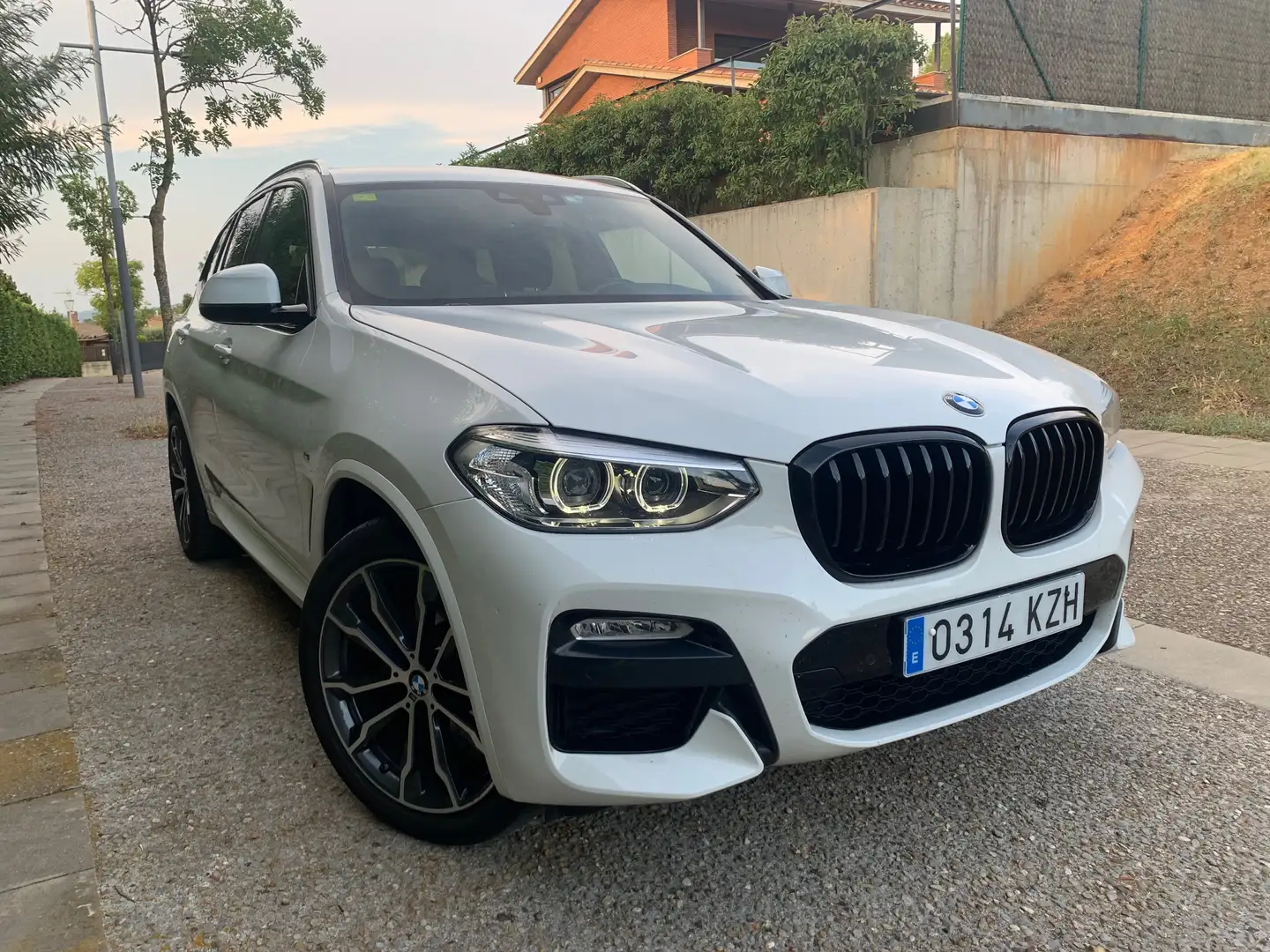 BMW X3 xDrive 20dA