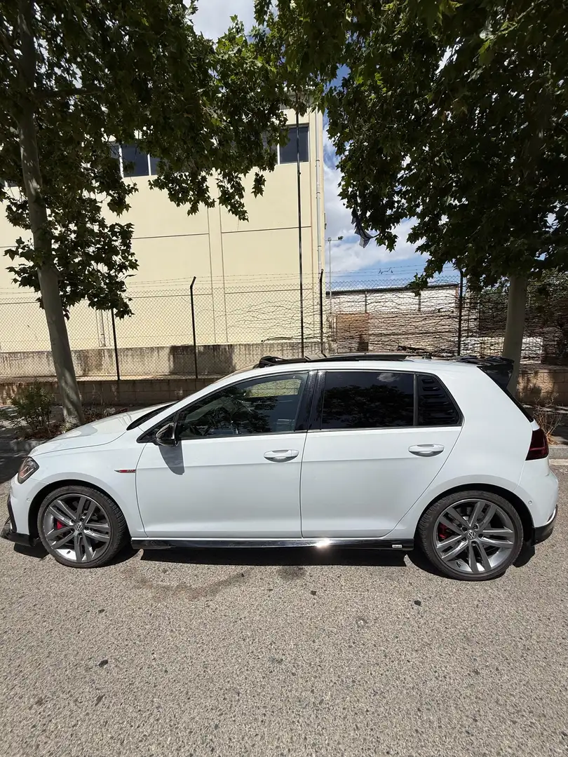 Volkswagen Golf GTI 2.0 TSI Performance DSG7 180kW