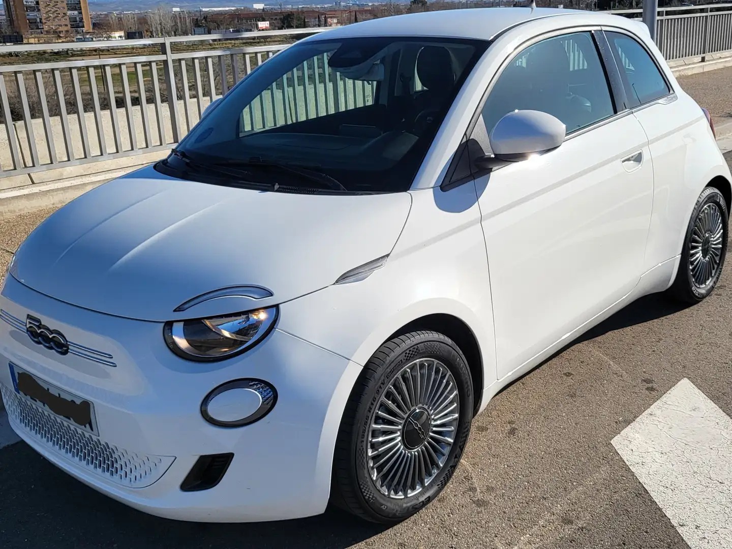 Fiat 500e+70Kw+Action