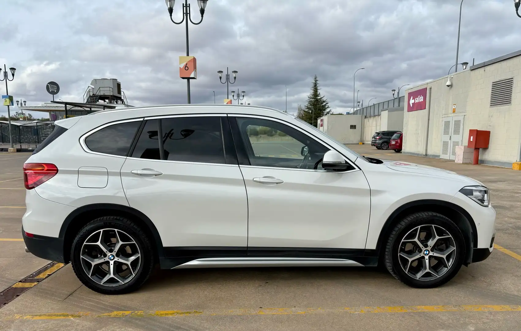 BMW X1 xDrive 20dA