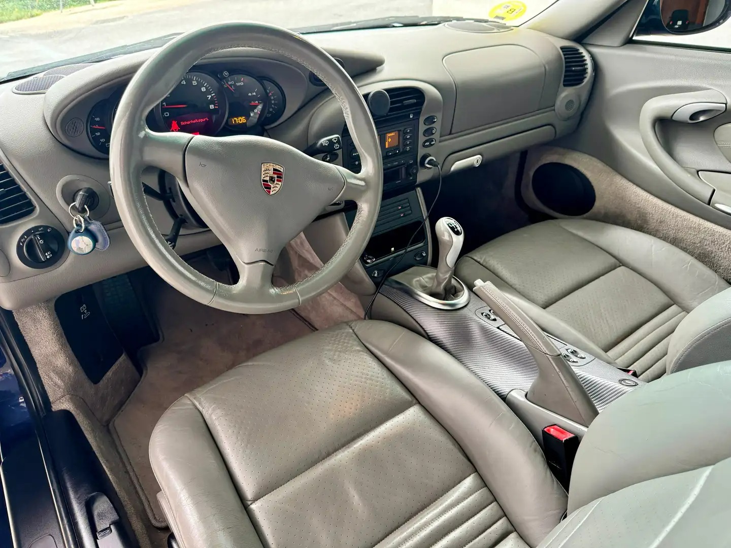 Porsche 911 Carrera Cabrio