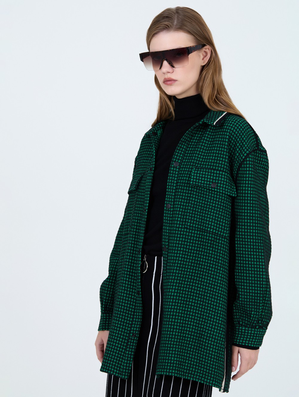 Camisa oversize verde estampada