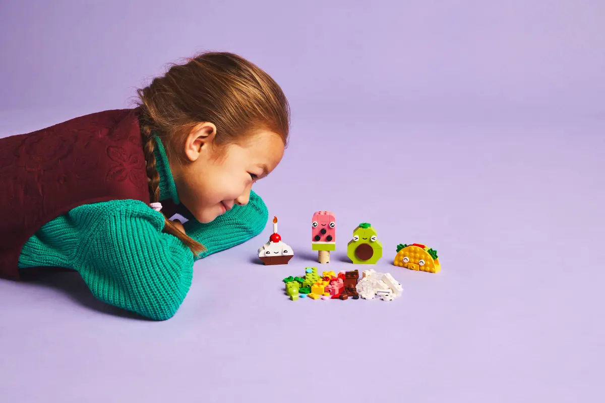 LEGO Classic: Amigos Alimentos Criativos | Idades 4+ | 150 Peas