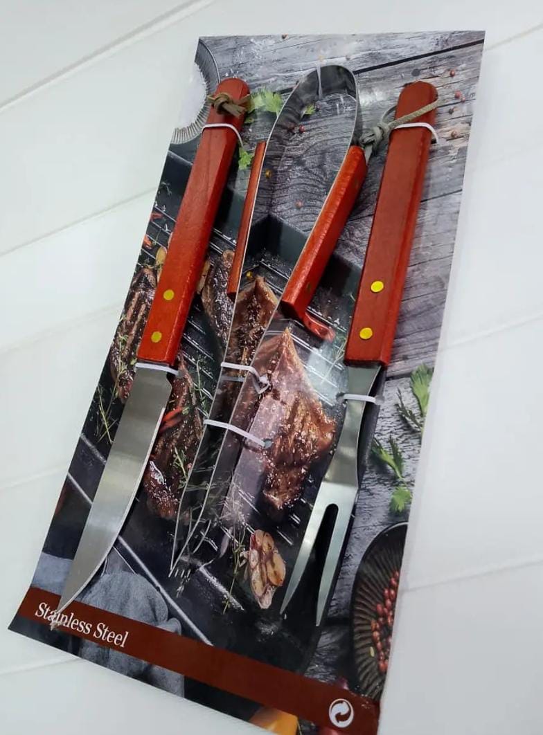 Juego de utensilios para barbacoa