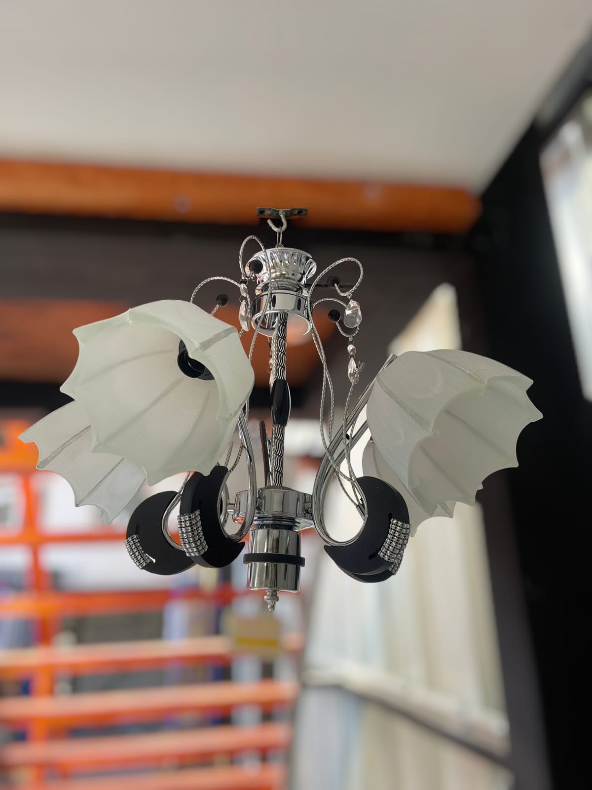 Lámpara de techo moderna