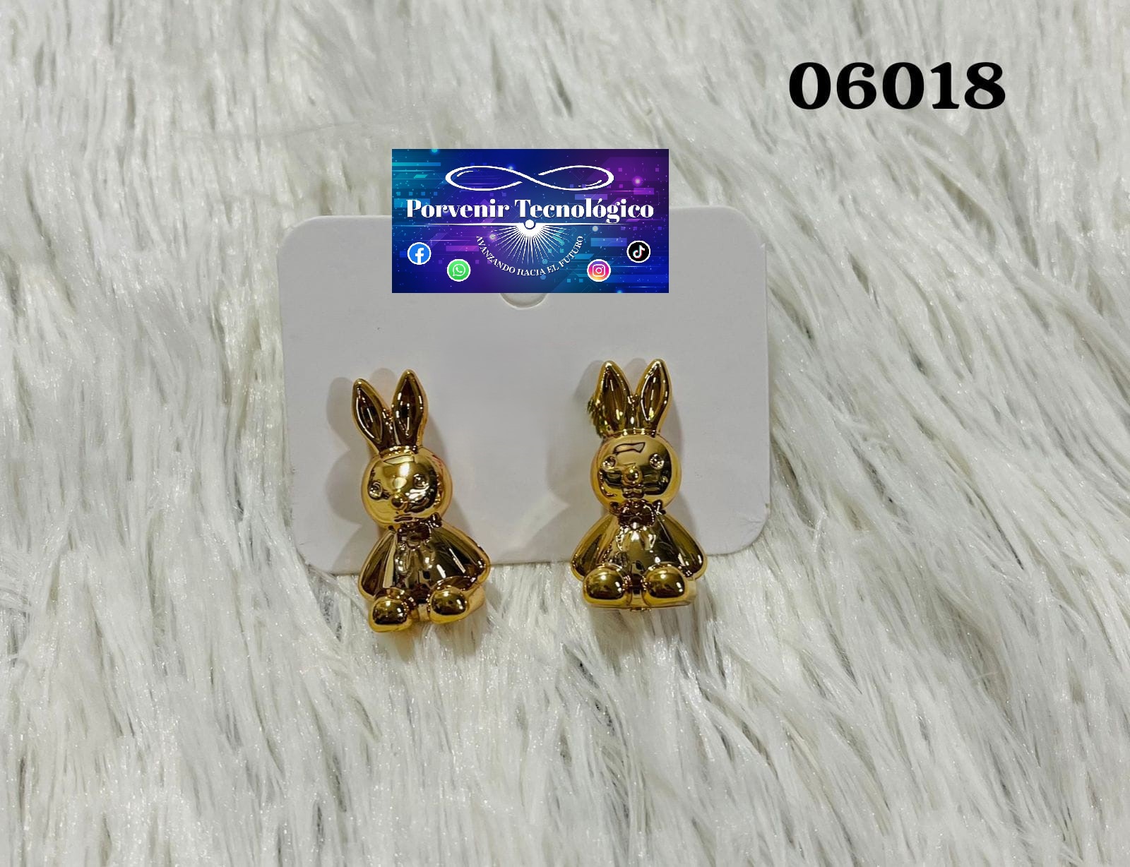 Aros dorados de conejo - 06018