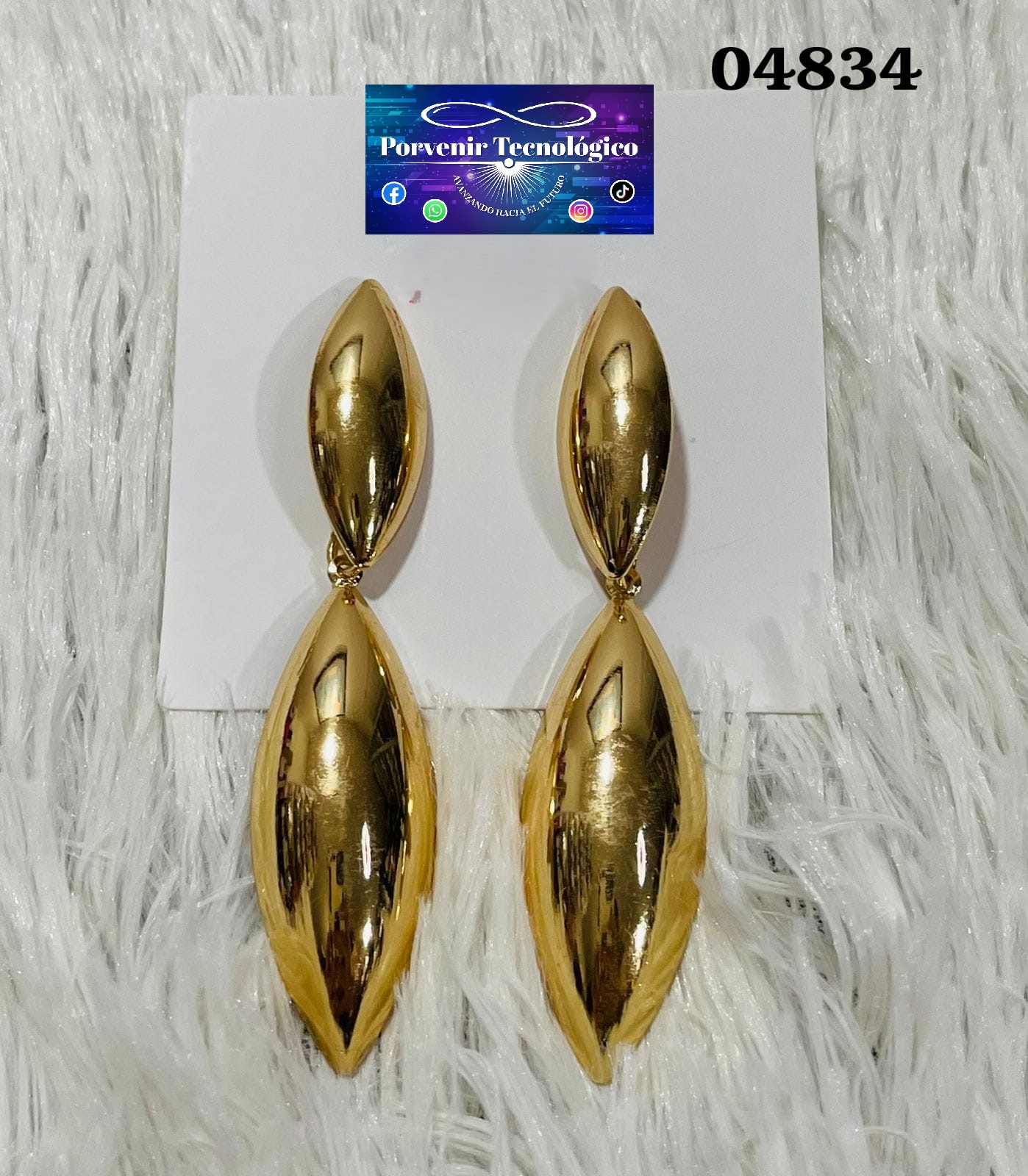 Pendientes dorados largos - 04834