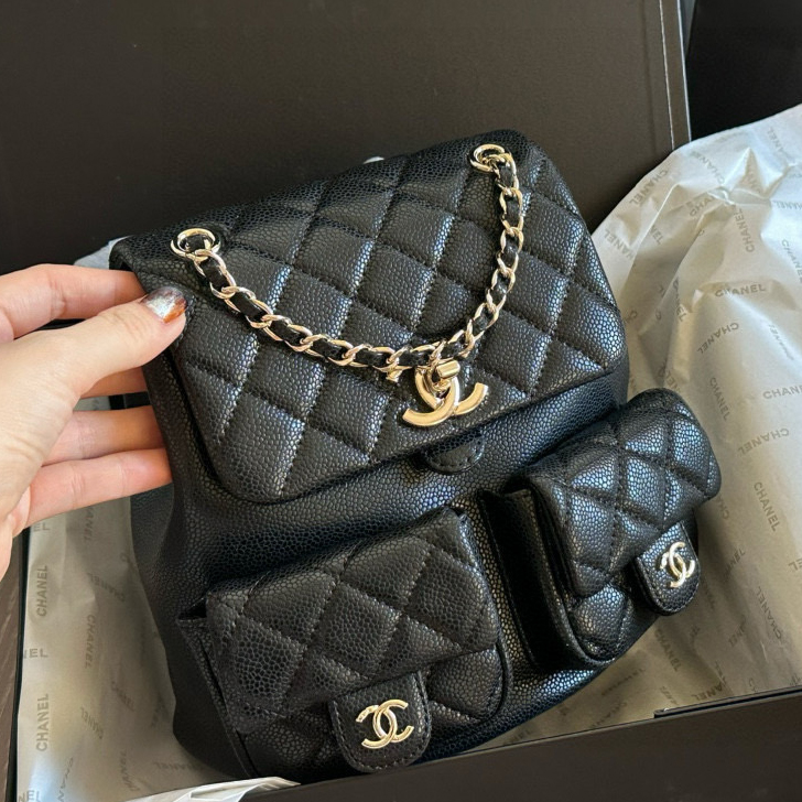 oCHANELo Bags Click to view more images