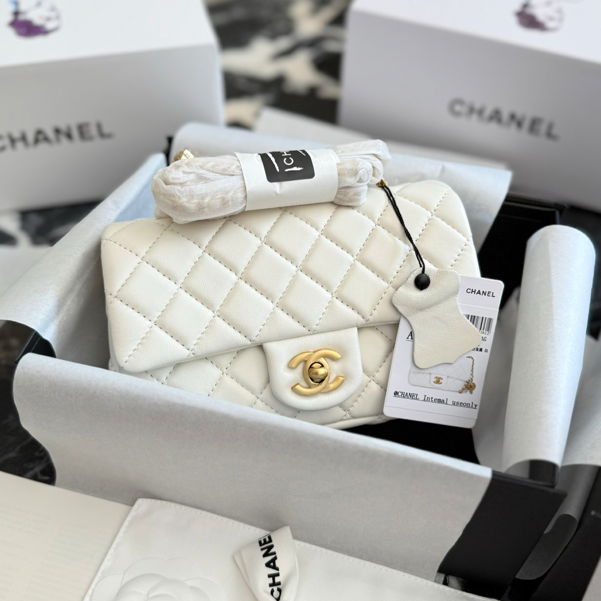 oCHANELo Bags Click to view more images