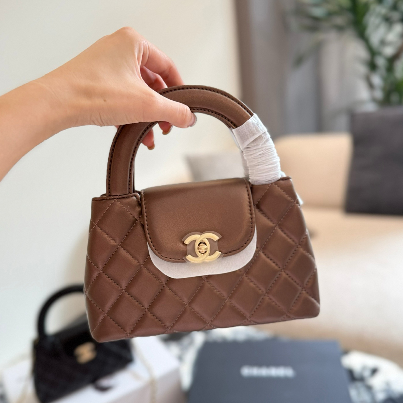 oCHANELo Bags Click to view more images