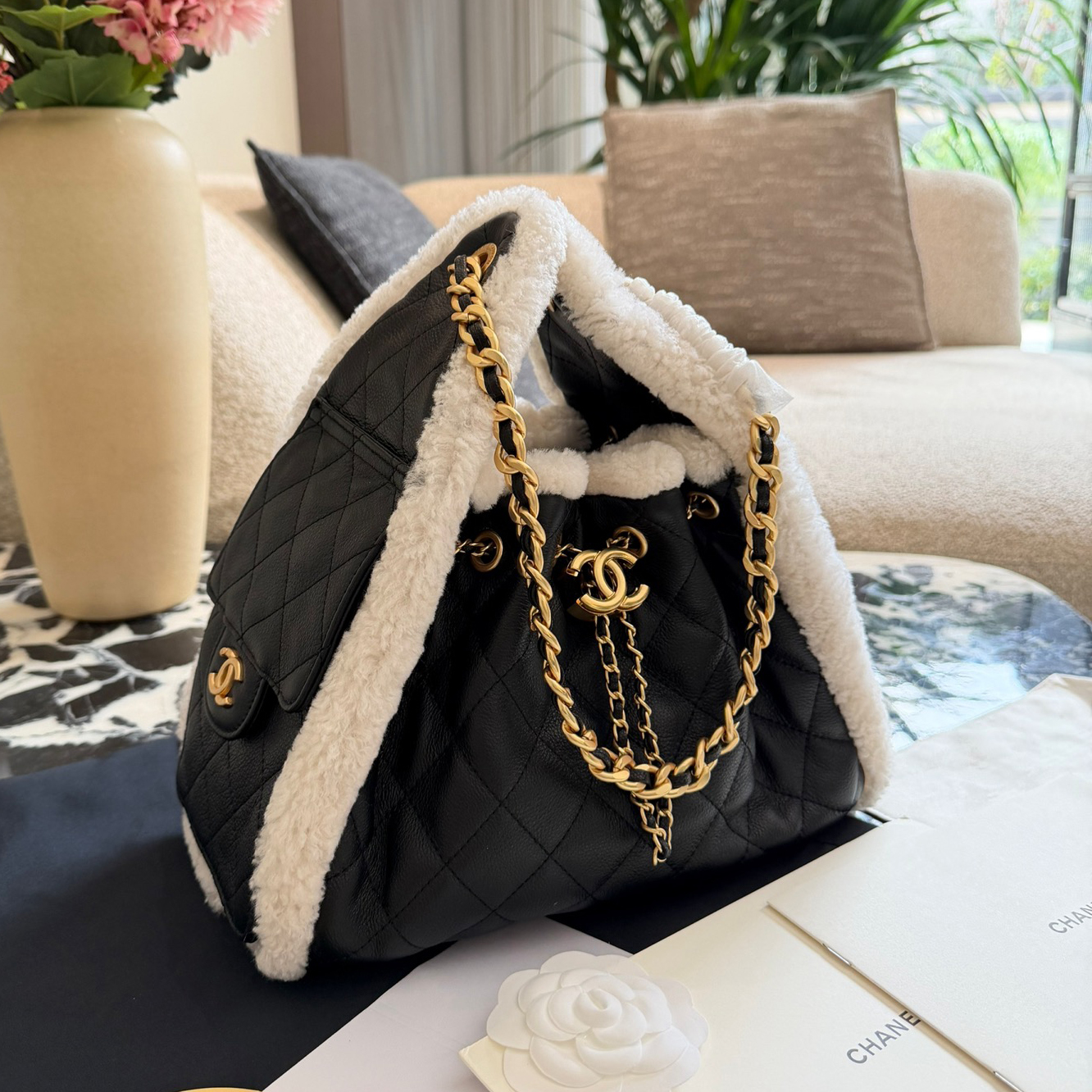 oCHANELo Bags Click to view more images