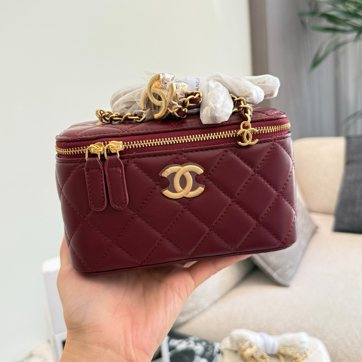 oCHANELo Bags Click to view more images