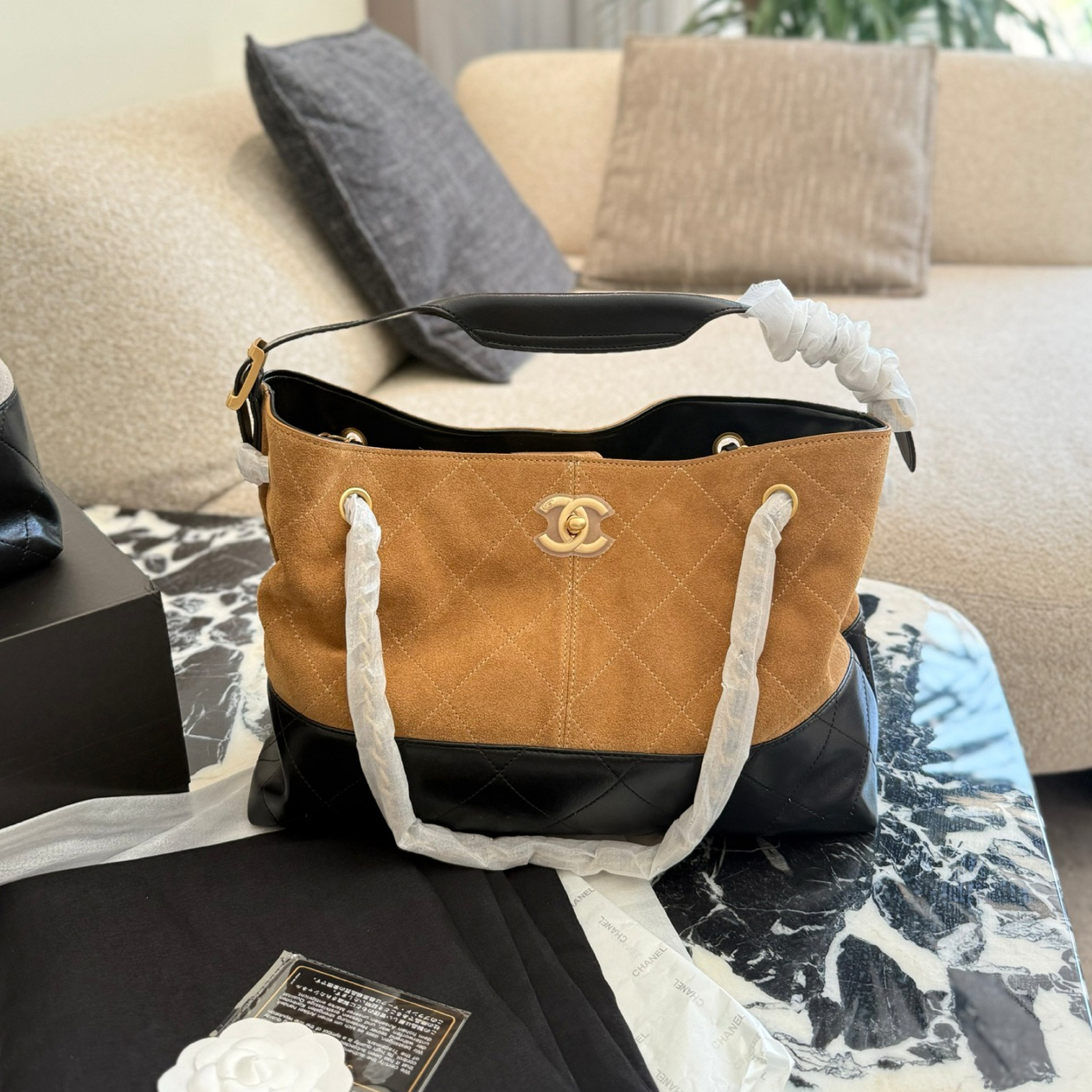 oCHANELo Bags Click to view more images