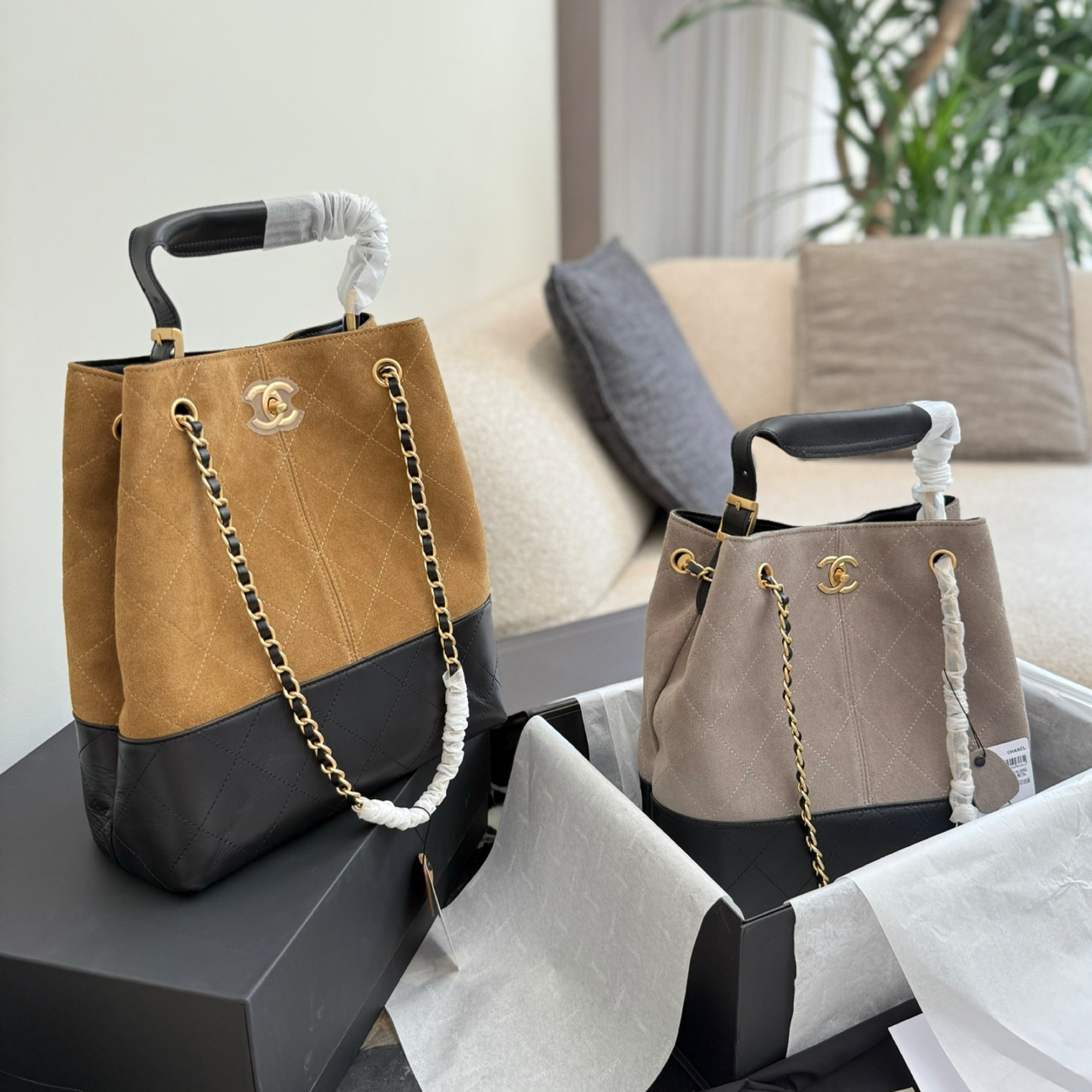 oCHANELo Bags Click to view more images