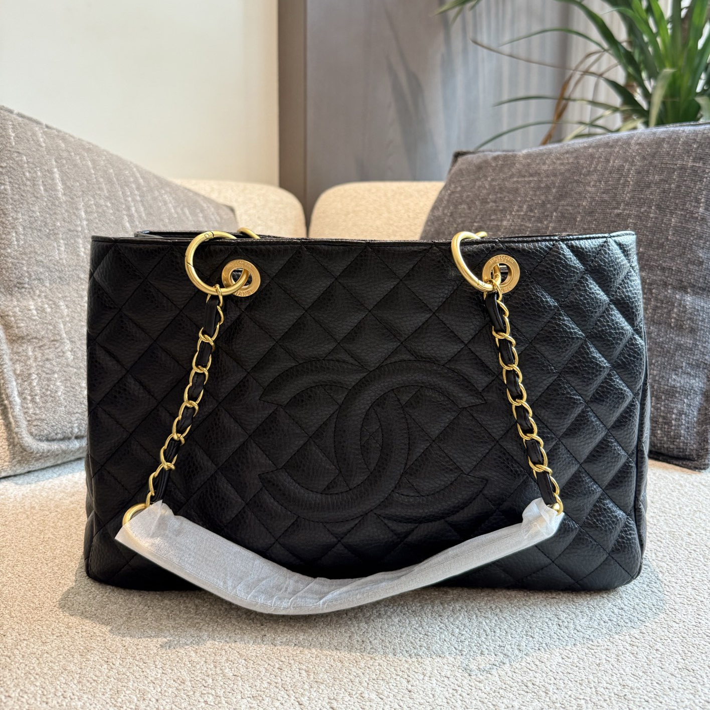 oCHANELo Bags Click to view more images