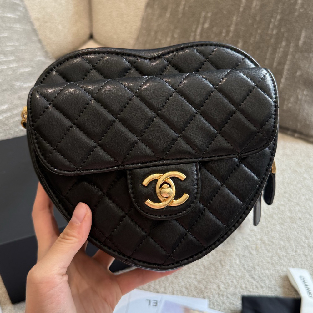 oCHANELo Bags Click to view more images